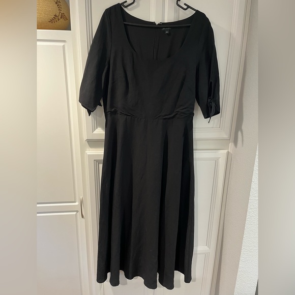 Ann Taylor Dresses | Tie Sleeve Scoop Neck Flare Dress | Color: Black | Size 12 - Picture 3 of 4